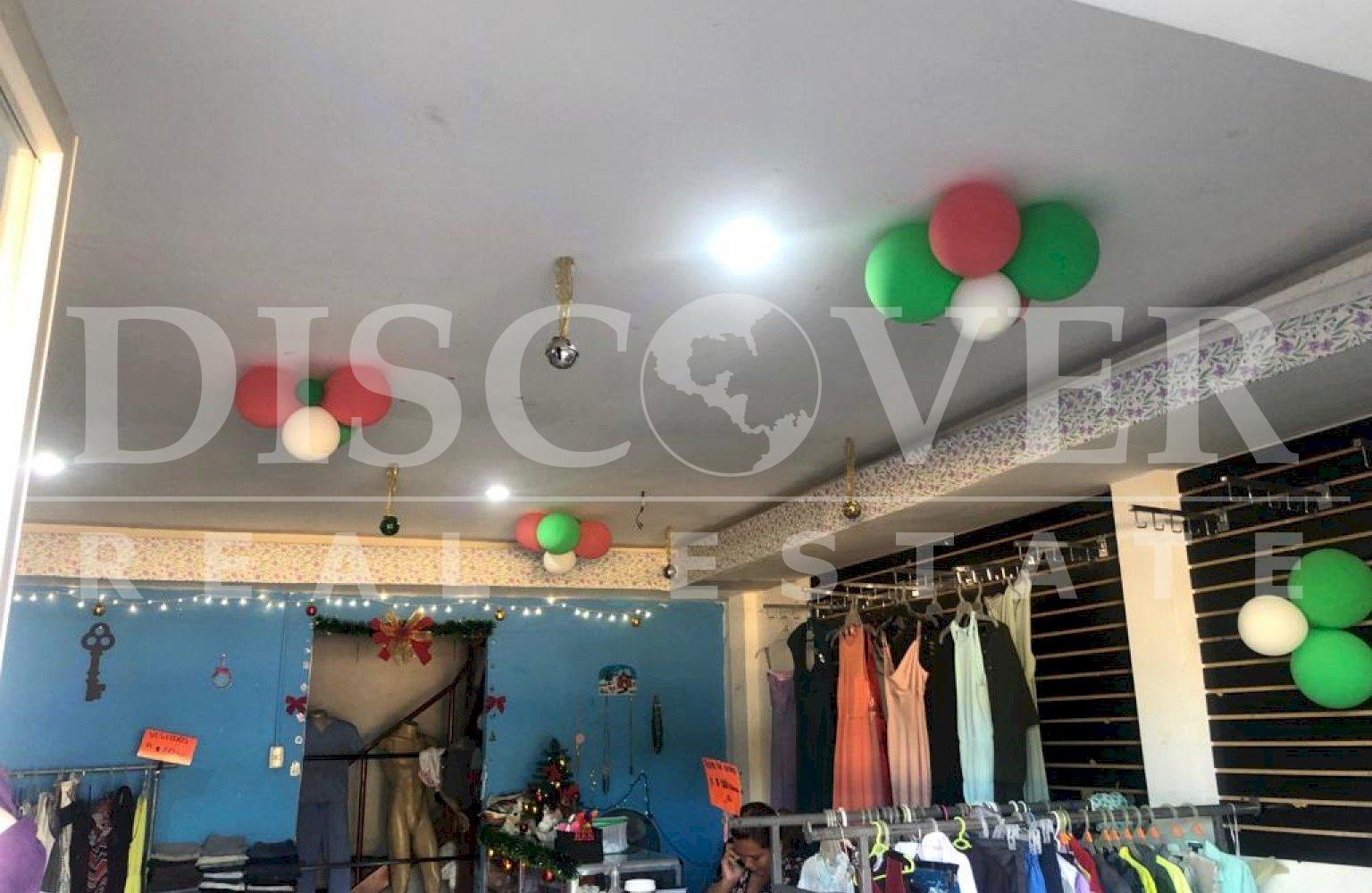  Commercial Module for rent in the Roberto Huembes market sector.
