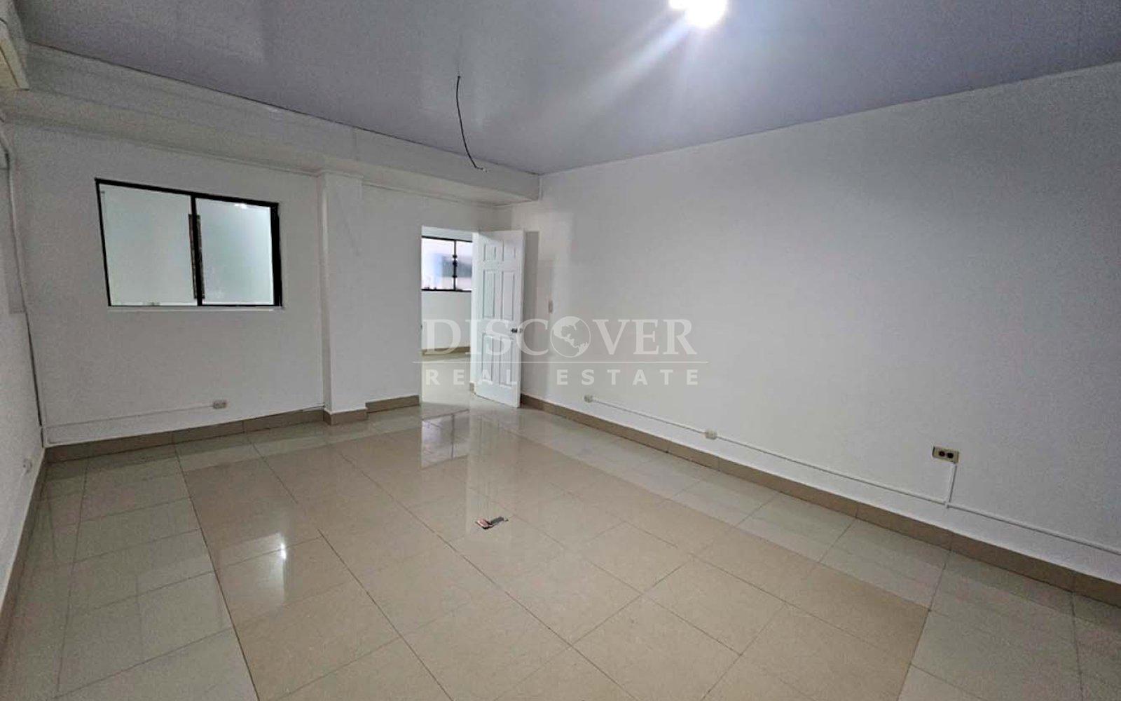  Office for rent in Los Robles