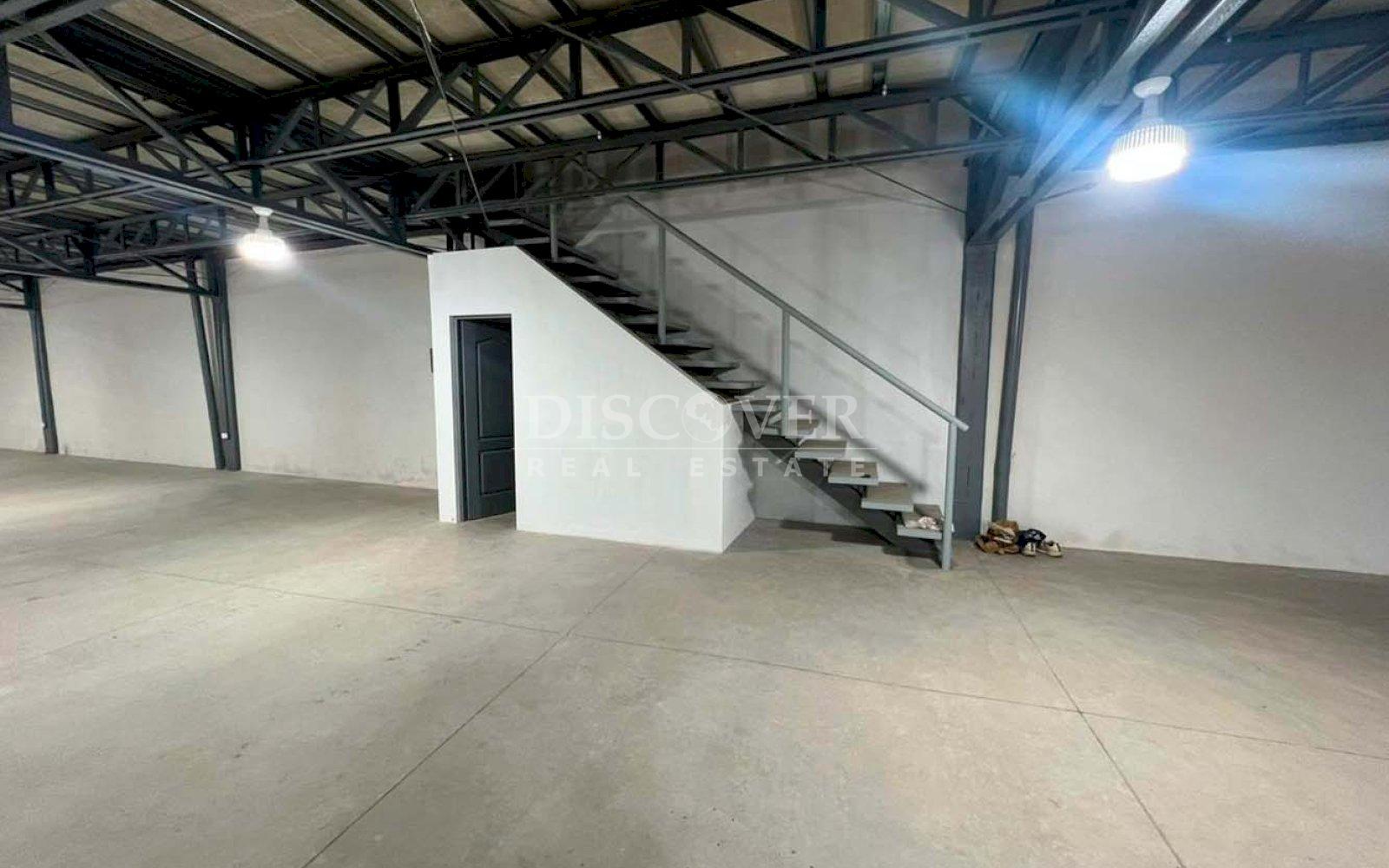  Commercial Building for rent in Mercado Oriental