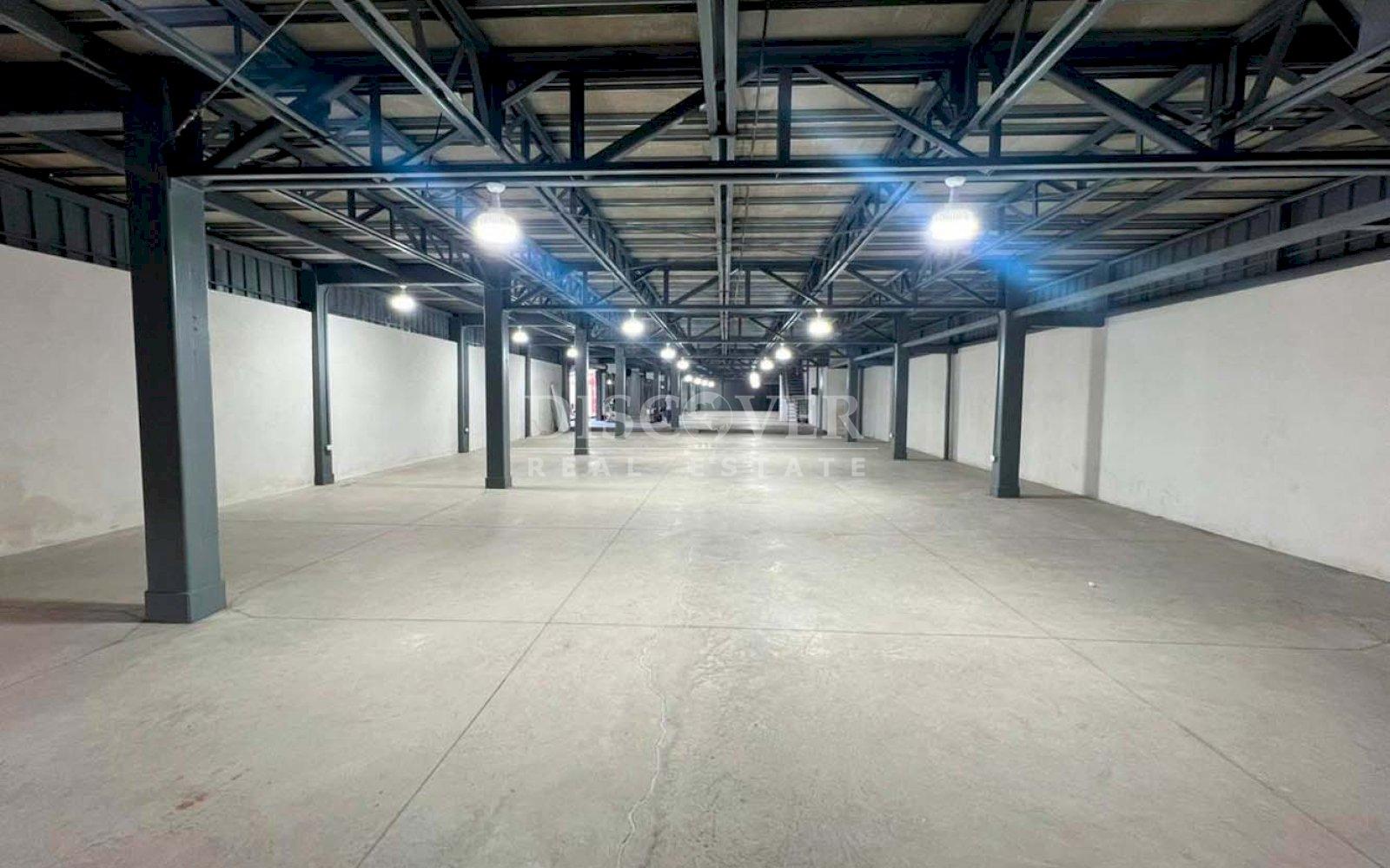  Commercial Building for rent in Mercado Oriental