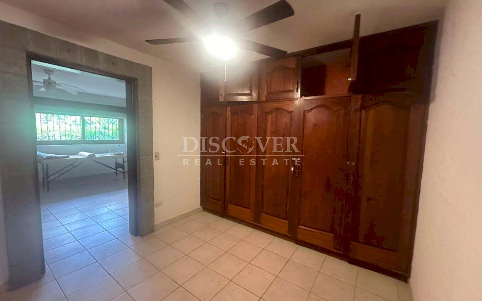  House for sale and rent in Carretera Sur