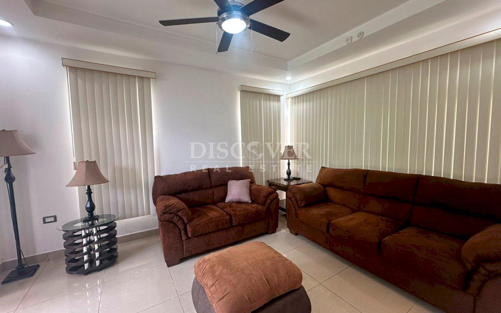  House for sale in Santo Domingo
