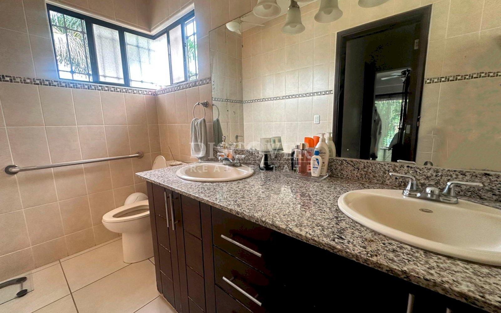  House for sale in Carretera a Masaya