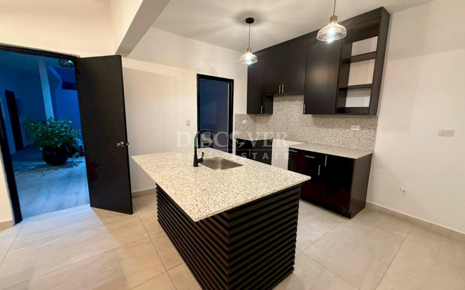  House for sale in Colonia Centroamérica