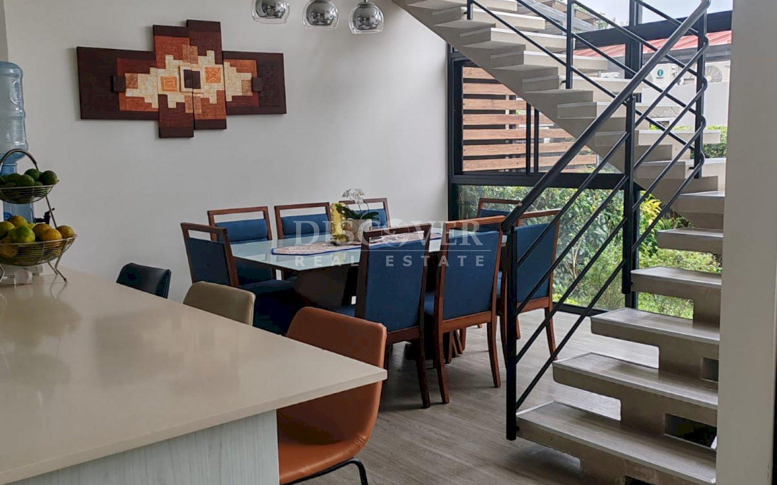  Cozy house for sale in Villa Fontana condominium