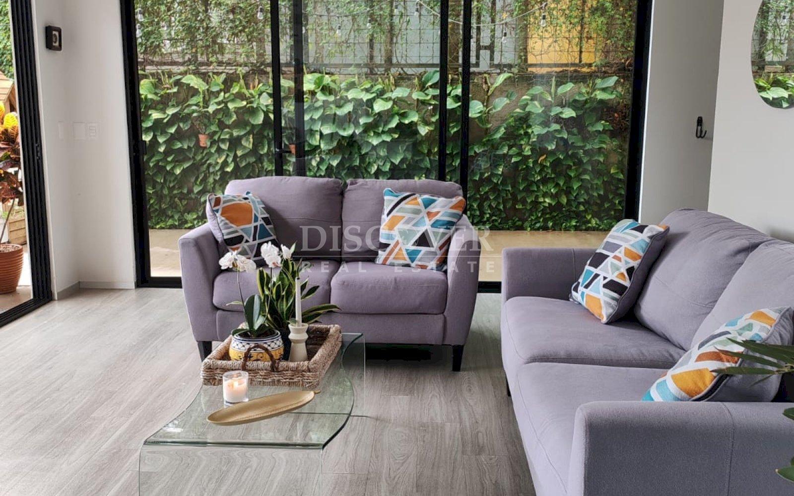  Cozy house for sale in Villa Fontana condominium