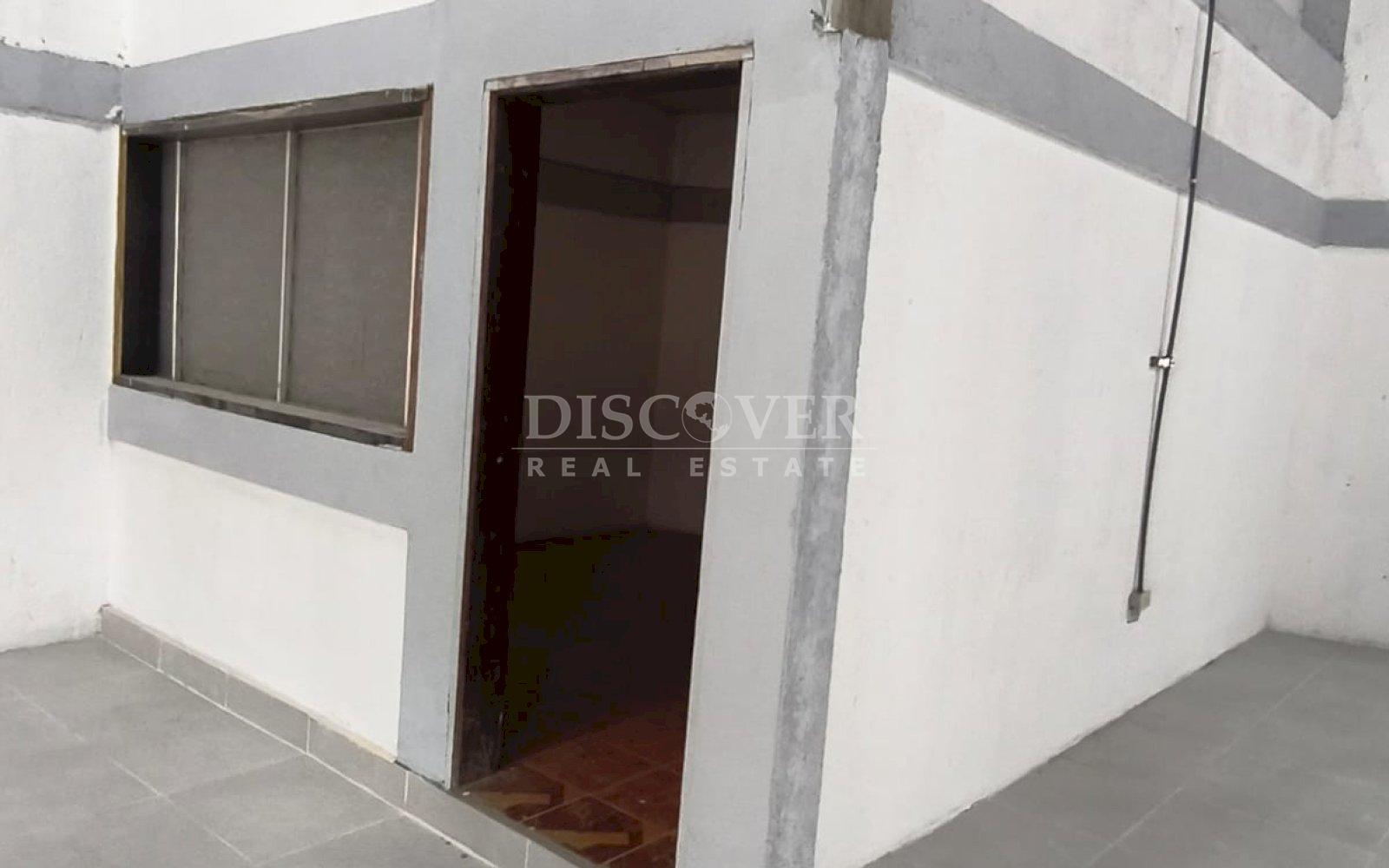  Spacious commercial unit for rent in Rivas
