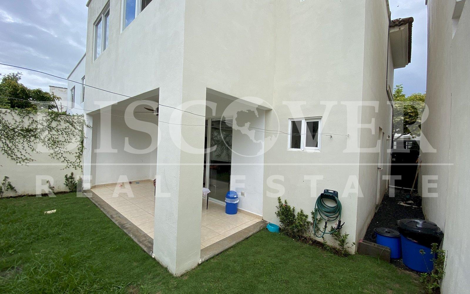 https://images.discovernica.com/propiedad/1600/IMG_2042.jpg