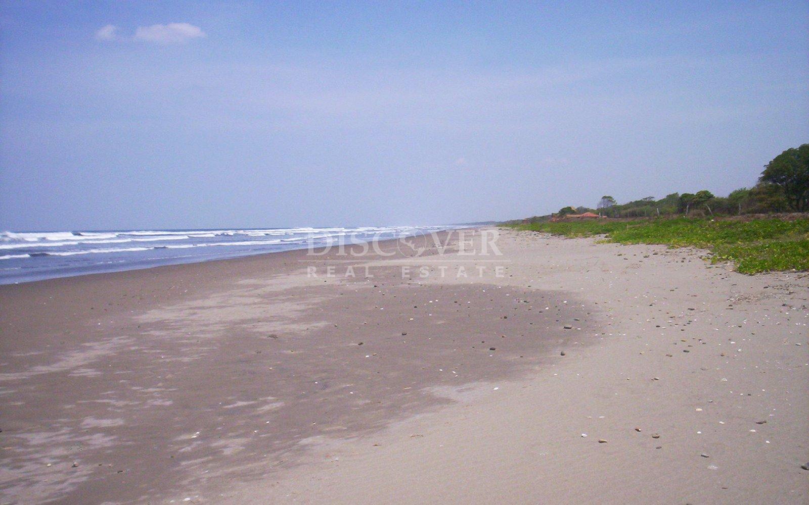  Beachfront lot for sale located in Costa Azul beach 