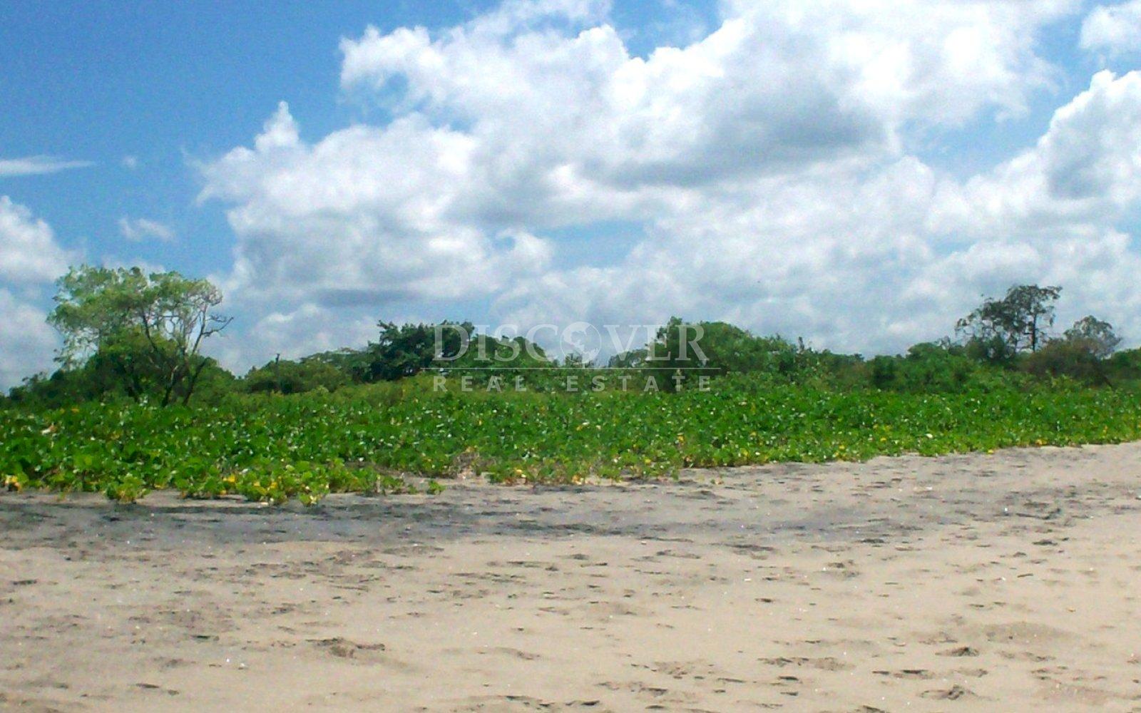  Beachfront lot for sale located in Costa Azul beach 