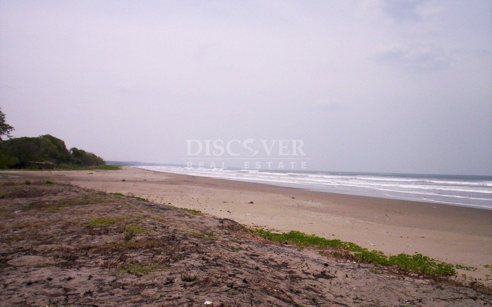  Beachfront lot for sale located in Costa Azul beach 