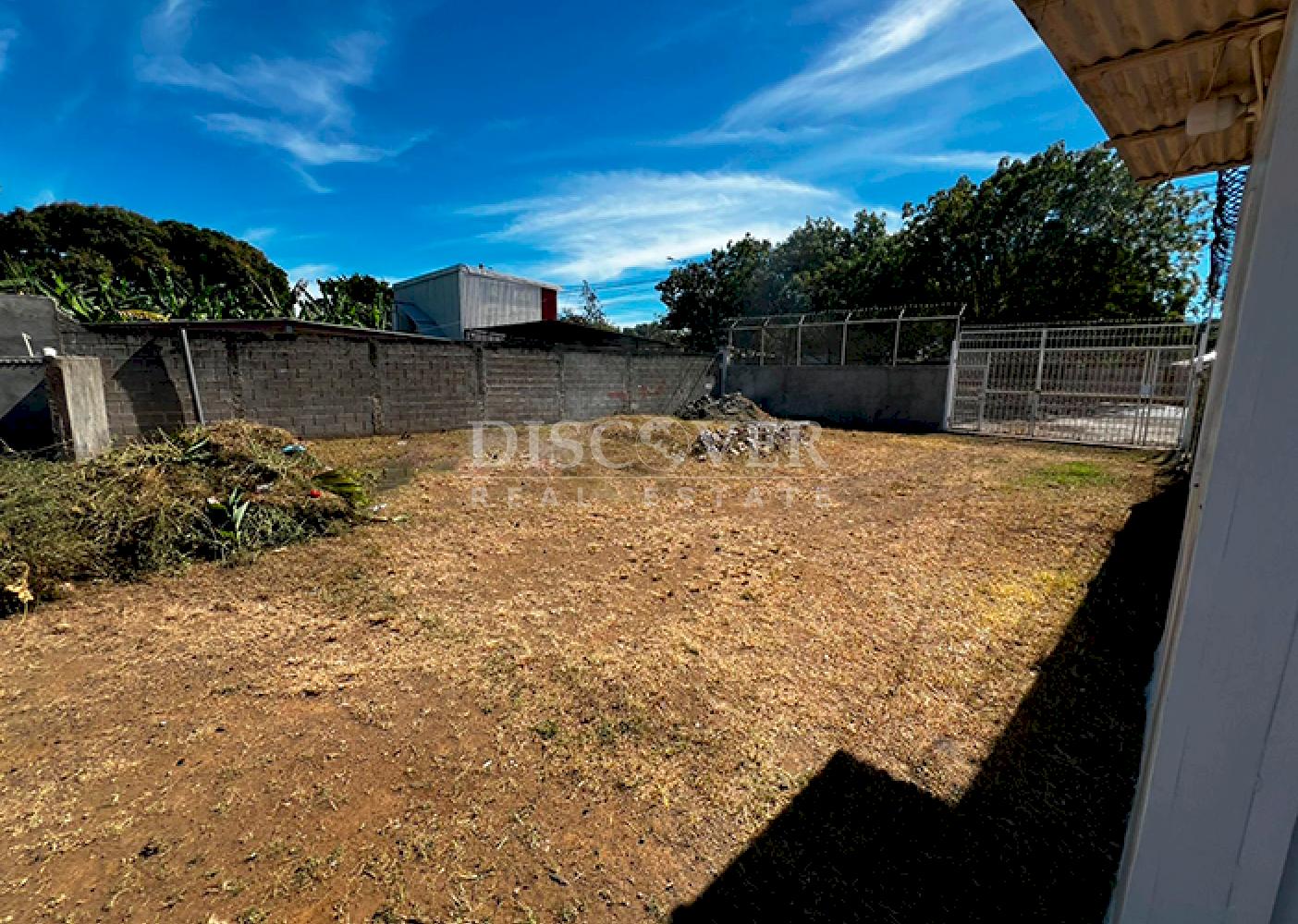 Land for rent in front of the highway in Masaya - High traffic flow