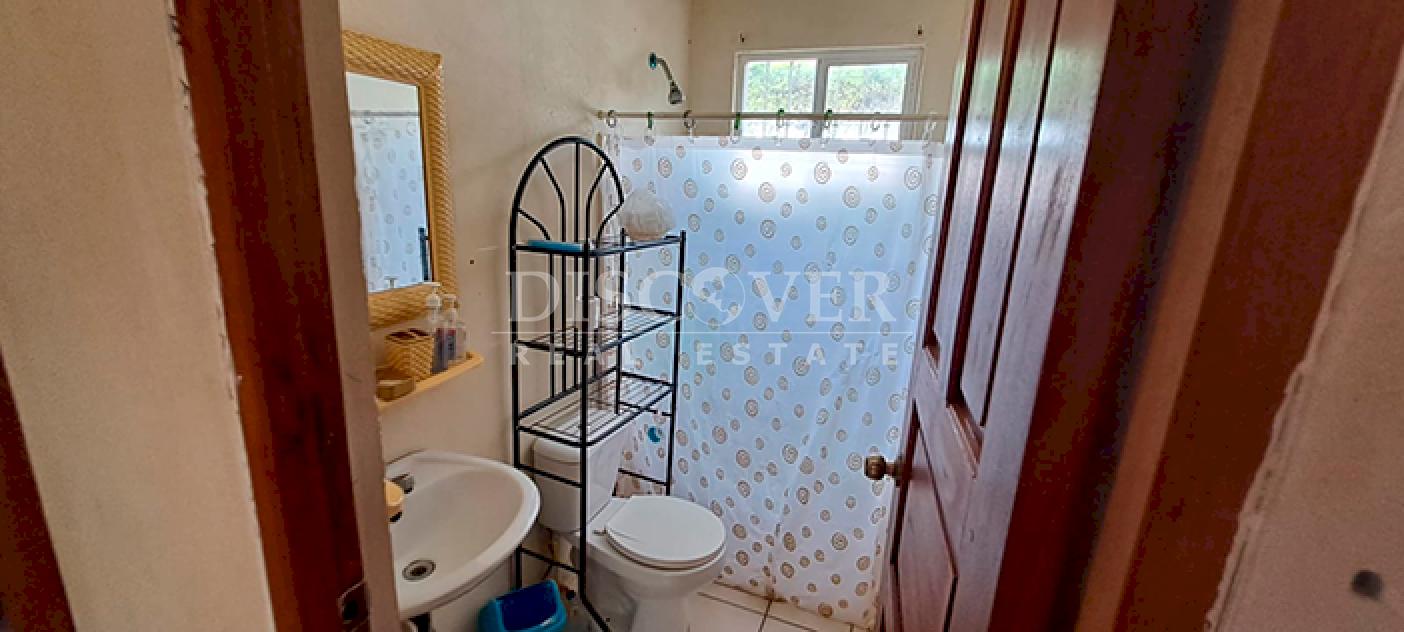 Semi-furnished house for rent in Las Jaguitas