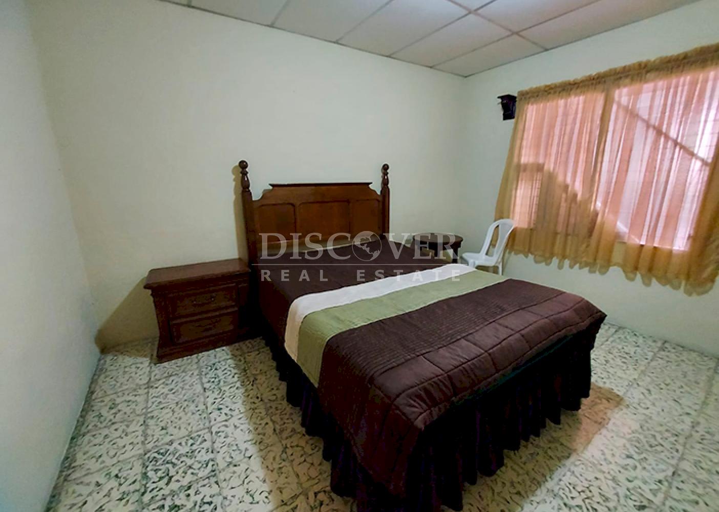 Spacious house for sale and rent in León - Ideal for investment