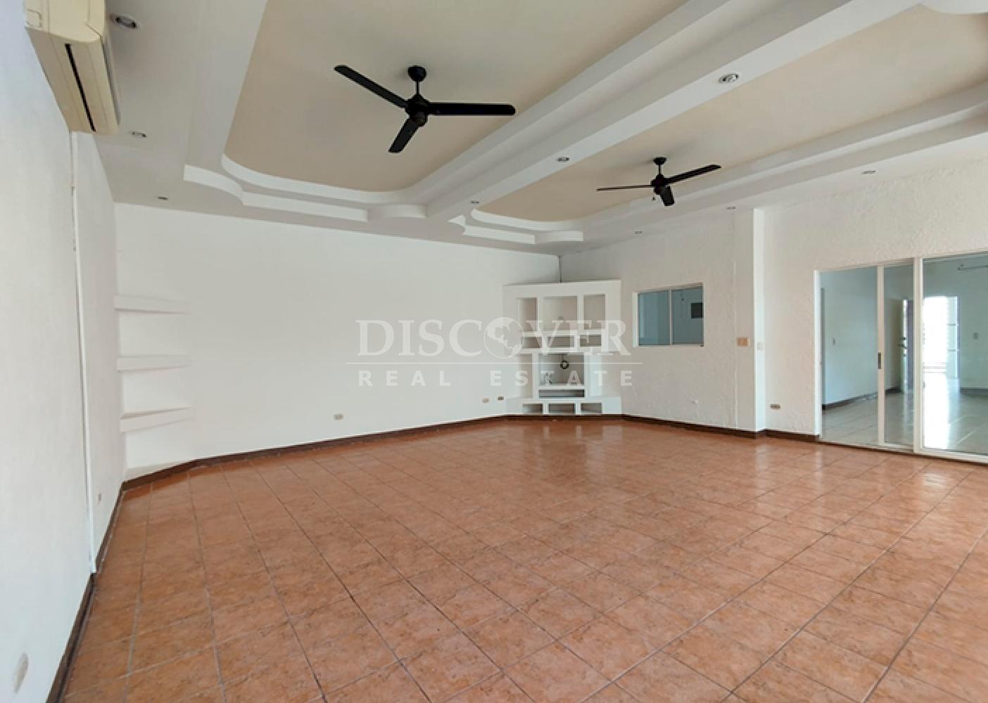  House for rent in residential area on the road to Masaya