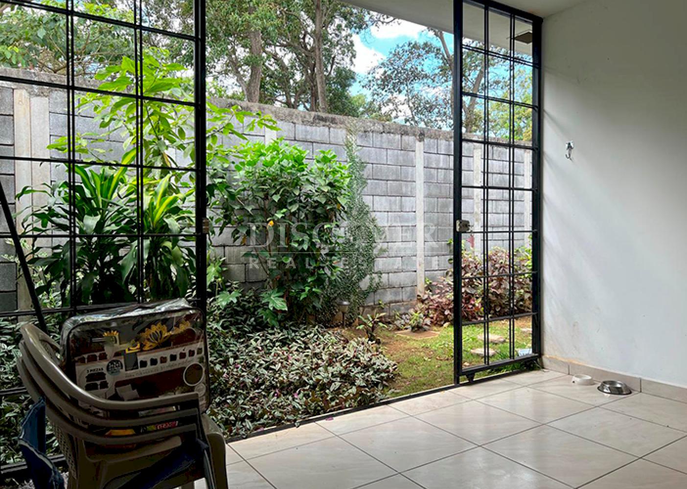  House for rent in residential area on the road to Masaya 