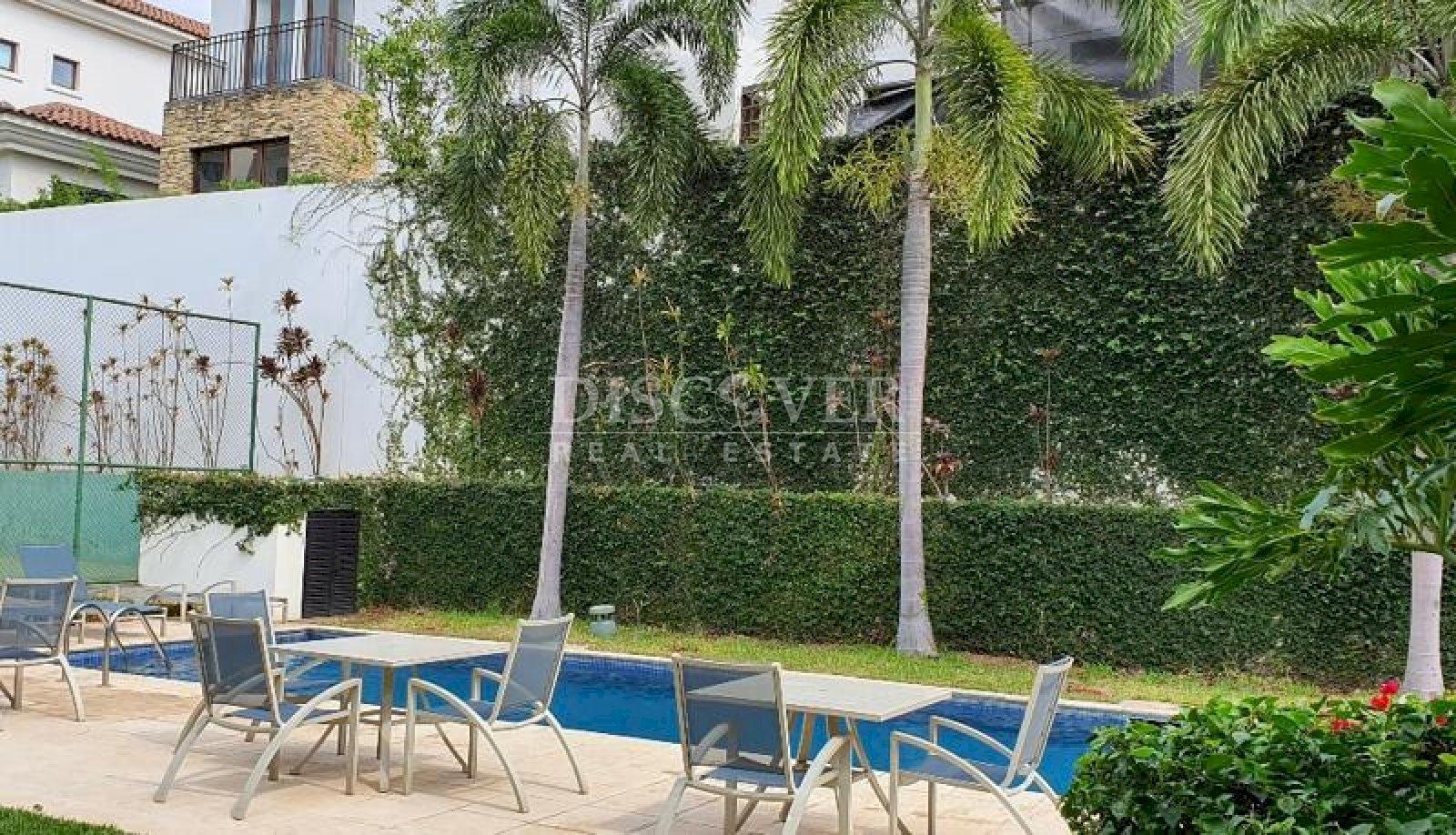  Apartment for Rent in Exclusive condominium.