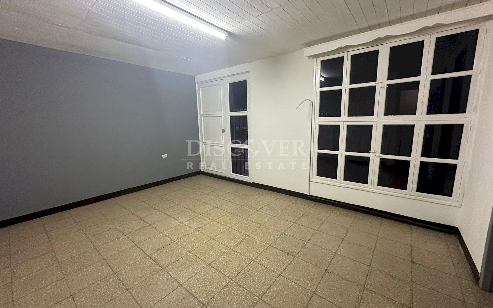  Property for rent in Los Robles.