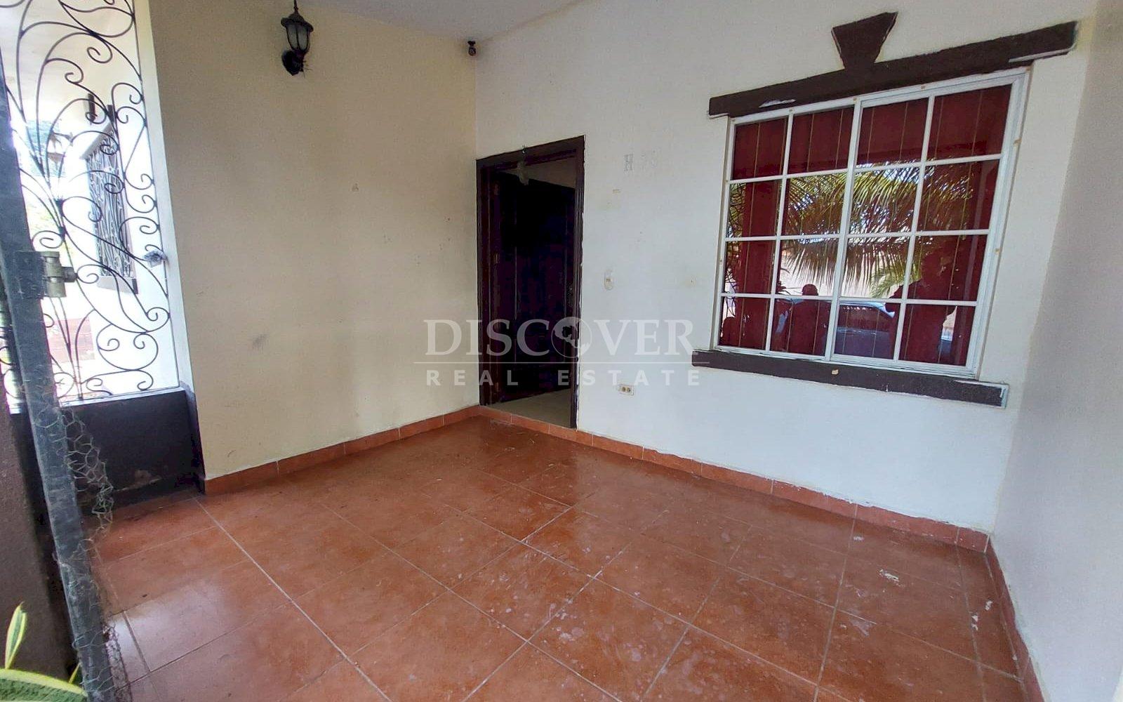  HOUSE FOR SALE IN RESIDENTIAL VILLA FRANCA