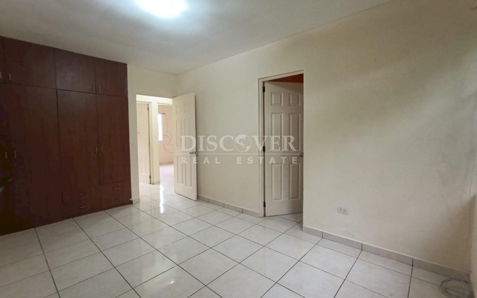  Spacious house for rent located on Carretera Vieja to León