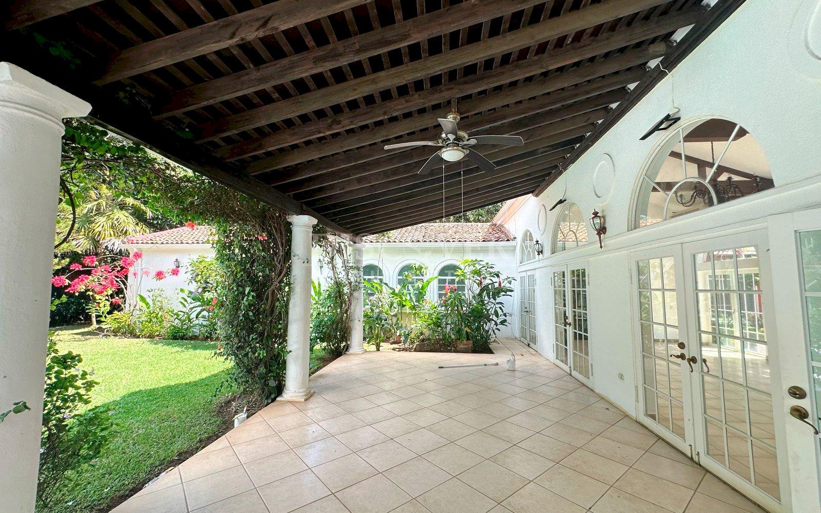 https://images.discovernica.com/propiedad/1600/Julio_Bosco_1er_WEB_17.jpg