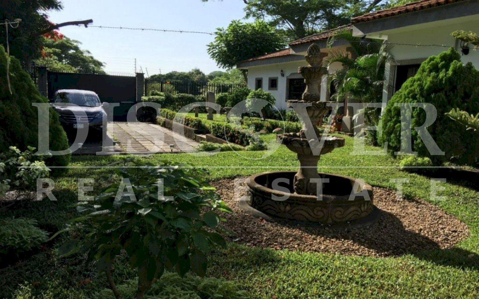  House for sale and rent in Carretera Sur