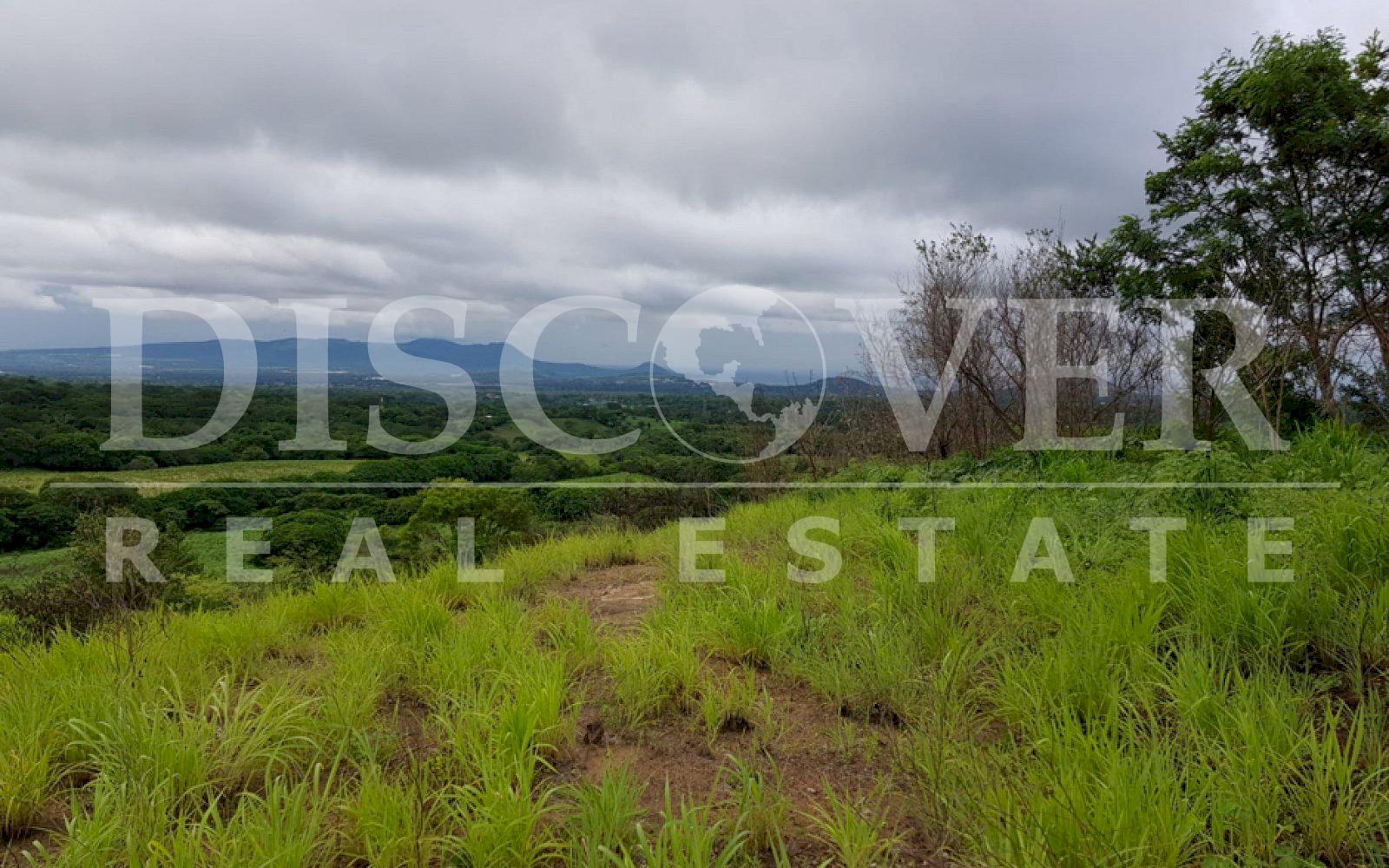  Land for Sale on the old road to León ID 12412