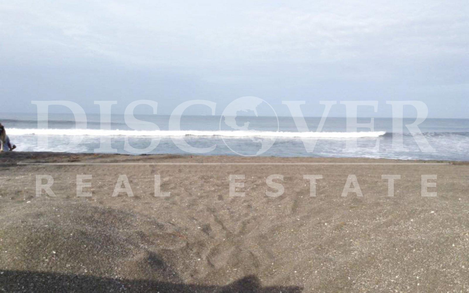  Beach house for sale in Poneloya