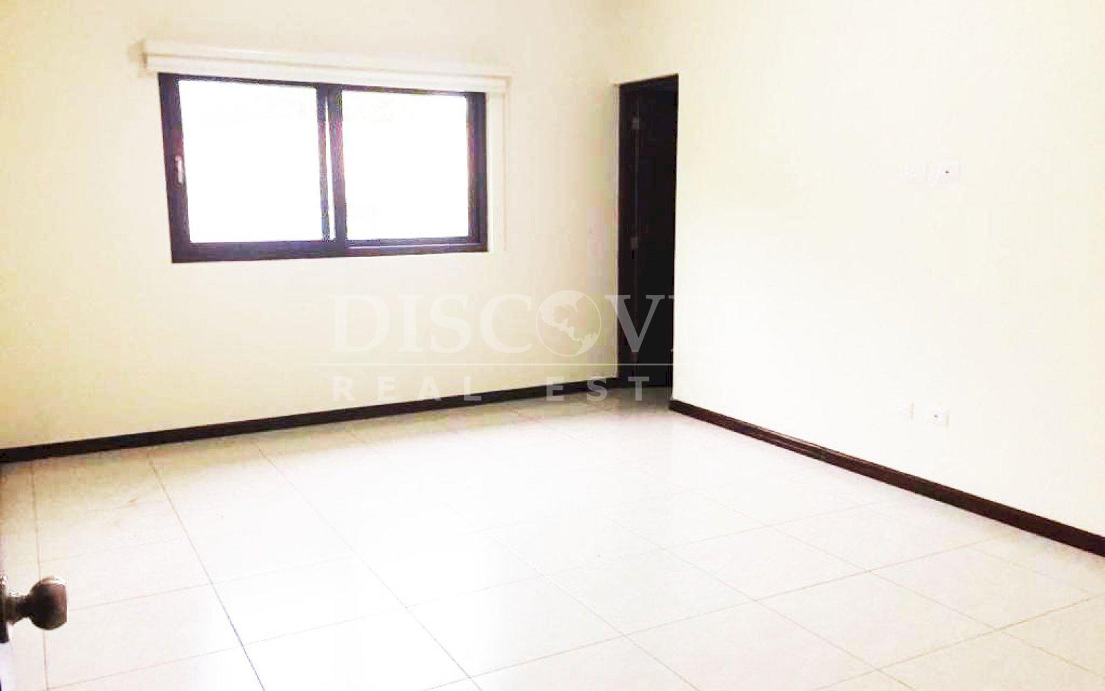  House for sale in Santo Domingo- Condominium of 4 houses. 