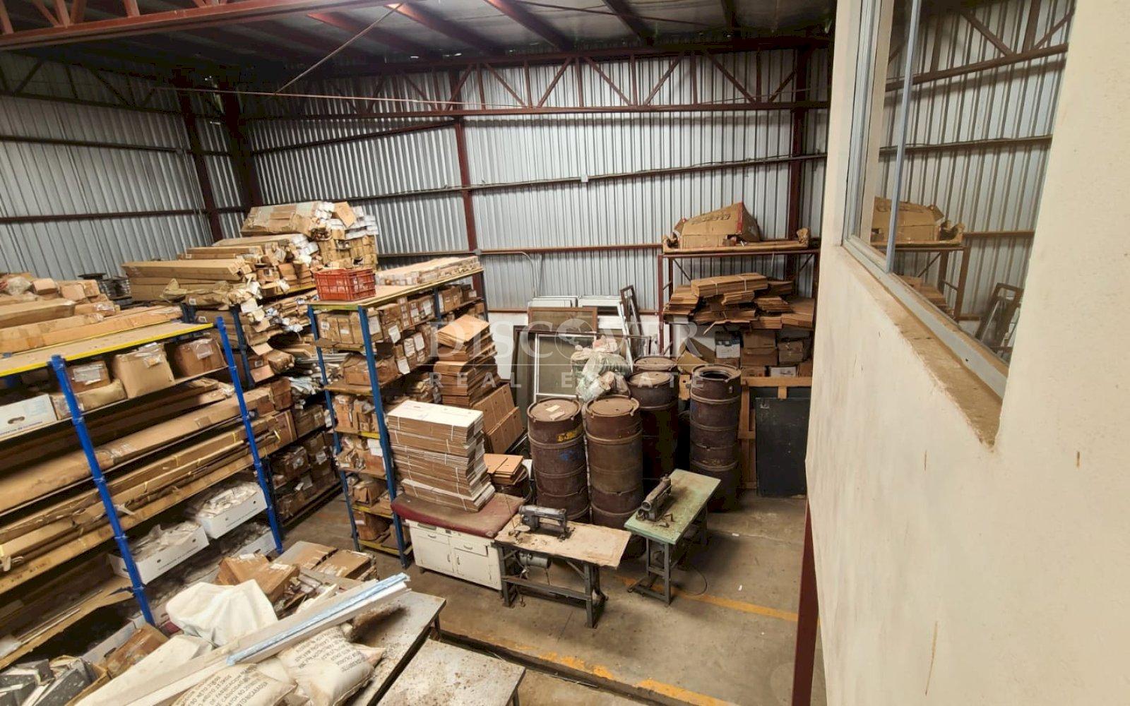  Warehouse for sale/for rent with processing plant and offices 