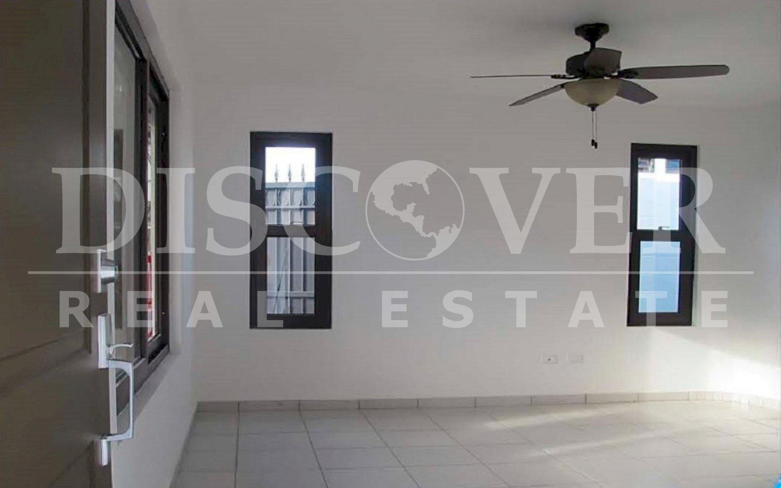https://images.discovernica.com/propiedad/1600/PPT_Casa_El_Cortijo_P_gina_08.jpg