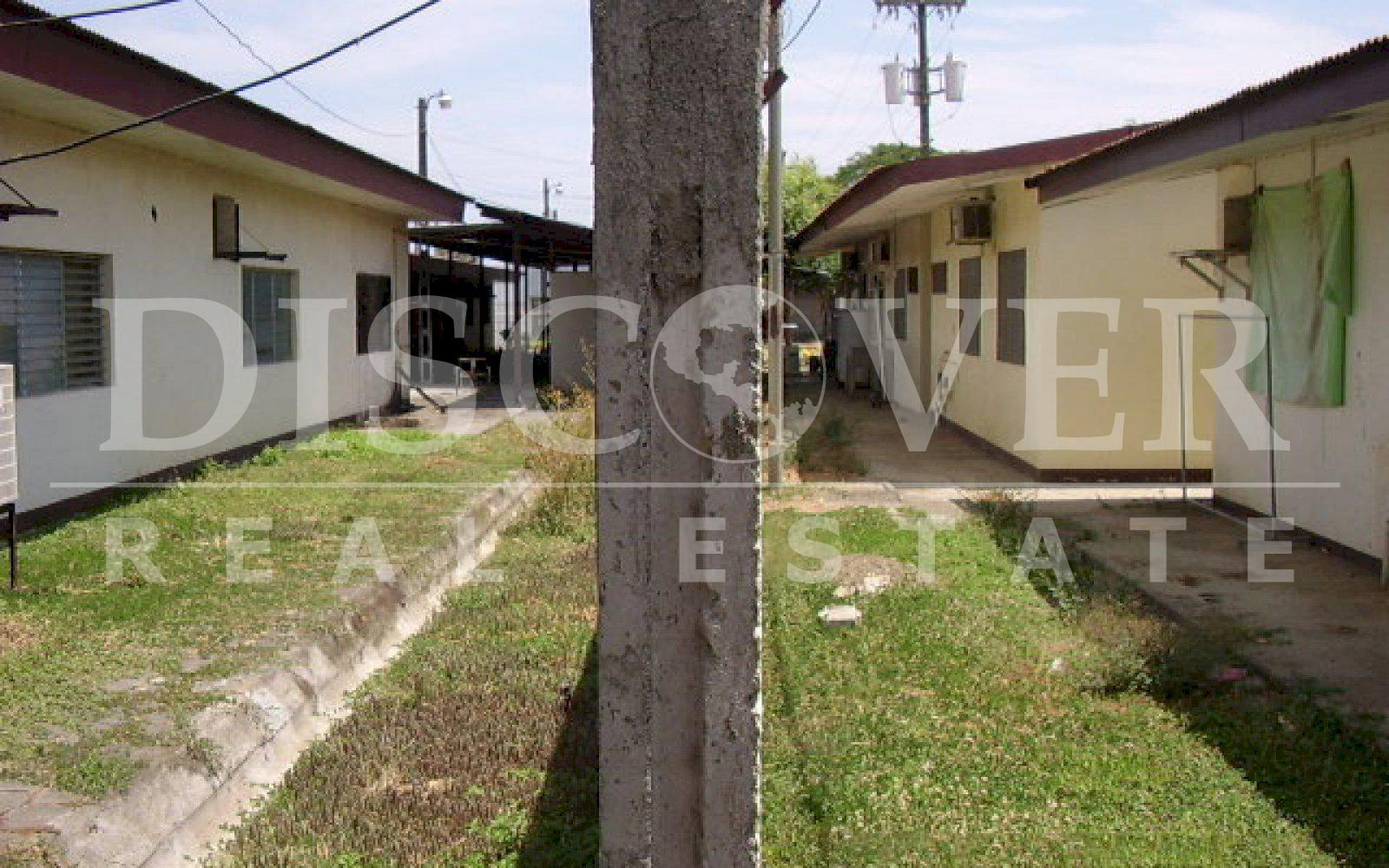 https://images.discovernica.com/propiedad/1600/RightSide_Fence.JPG