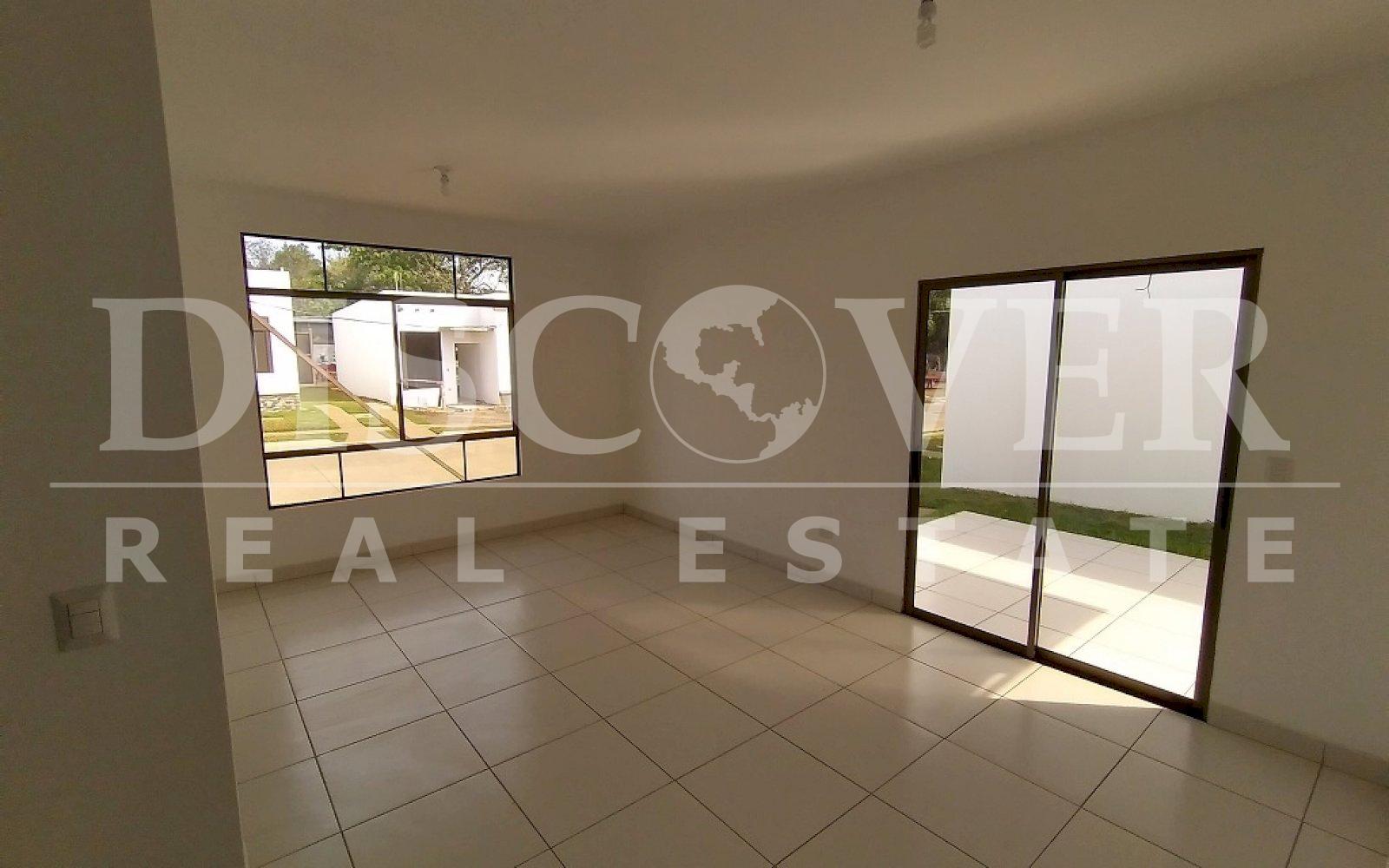 https://images.discovernica.com/propiedad/1600/Sala_Comedor_Mariela.jpg