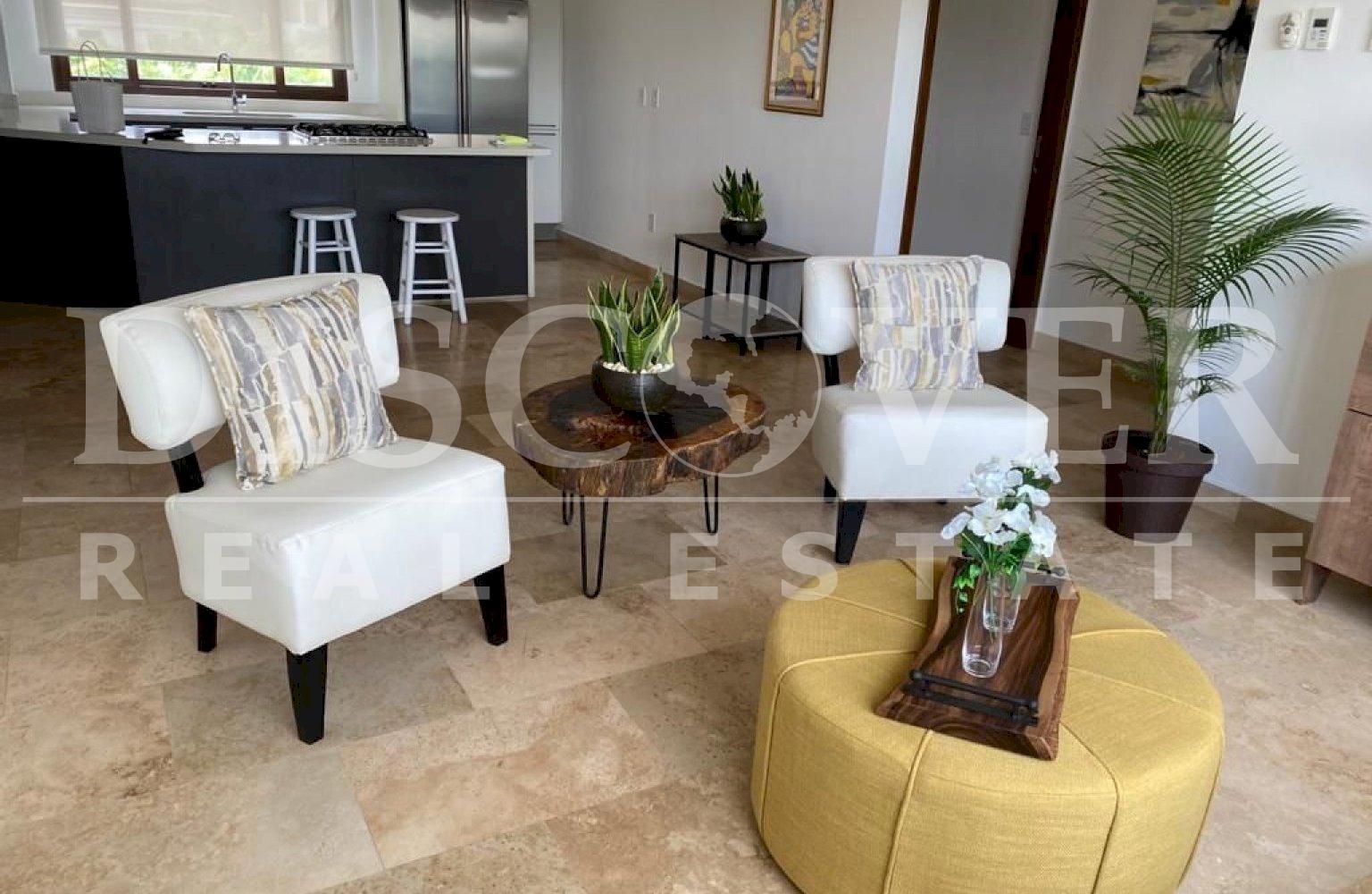 https://images.discovernica.com/propiedad/1600/Sala_Principal_2_1.jpg