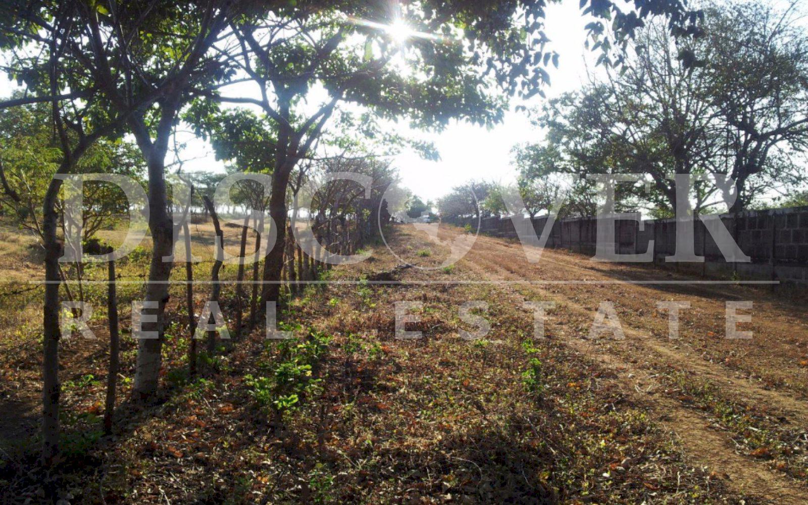  Land overlooking Apoyo Lagoon ID 8757