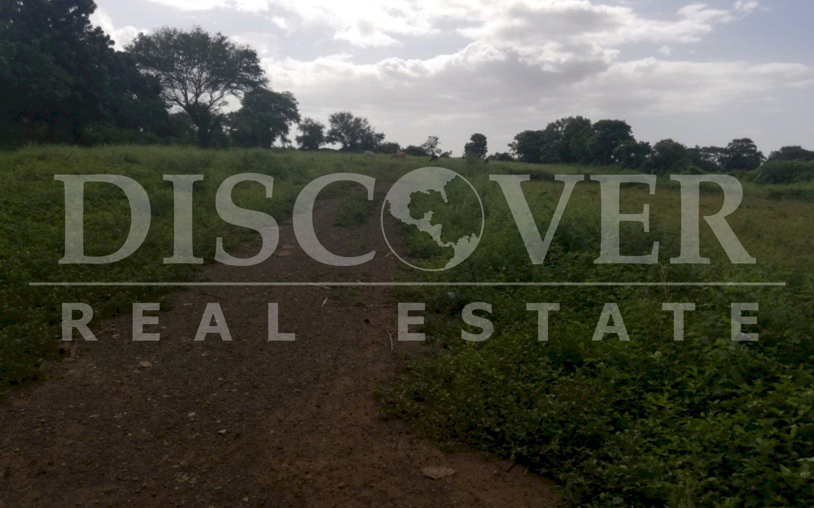 Flat Land for Sale in Esquipulas ideal for homes ID 12101