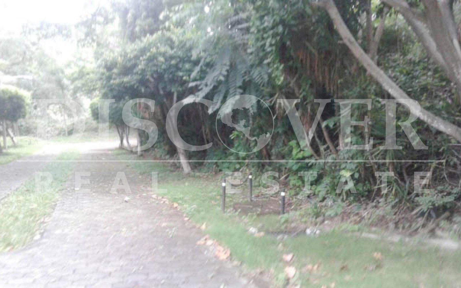 https://images.discovernica.com/propiedad/1600/Terreno_en_venta_Villa_Fontana_Sur_Managua_Nicaragua_id_4778_9.jpg
