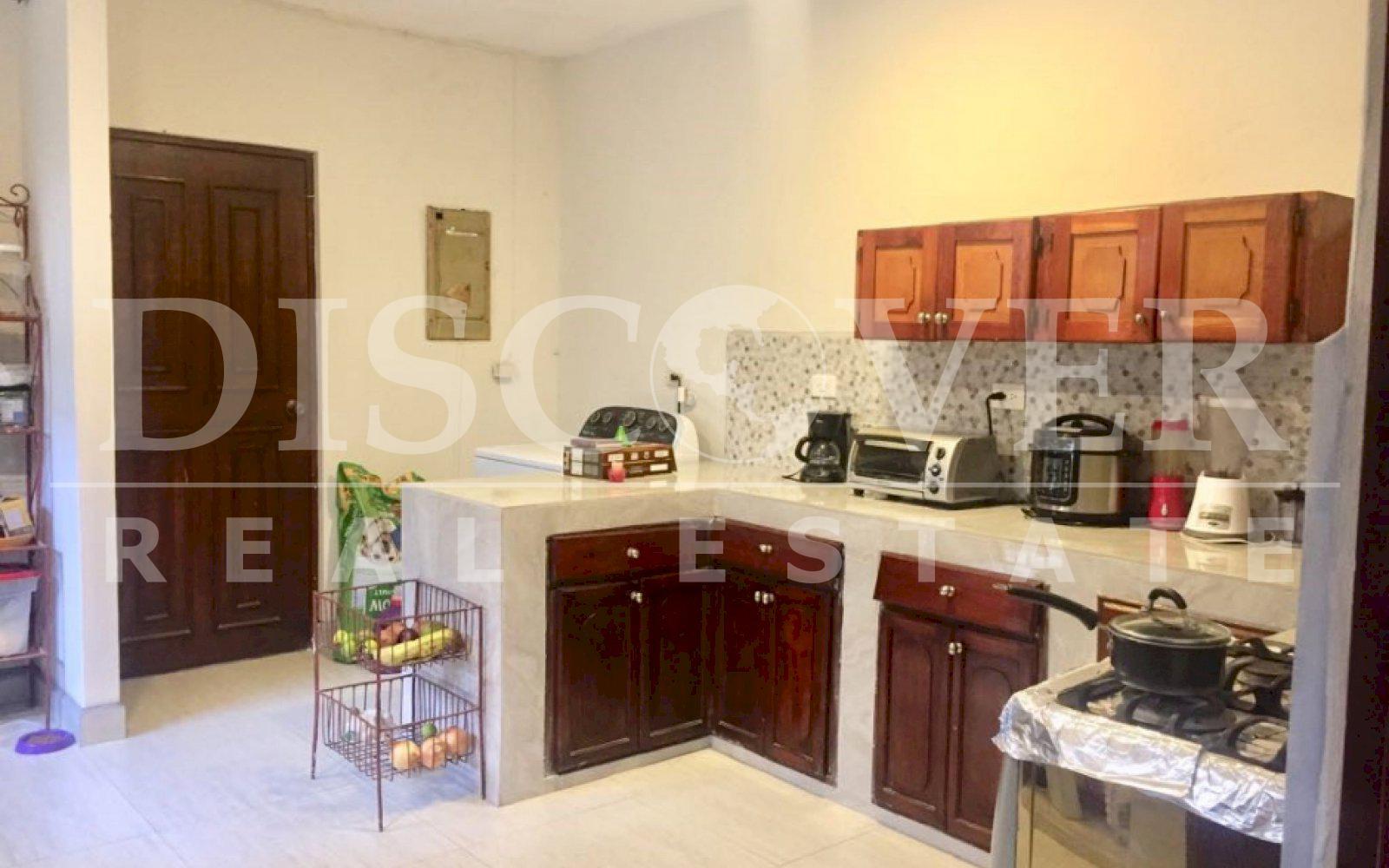  Comfortable house for rent with pleasant climate on south roads