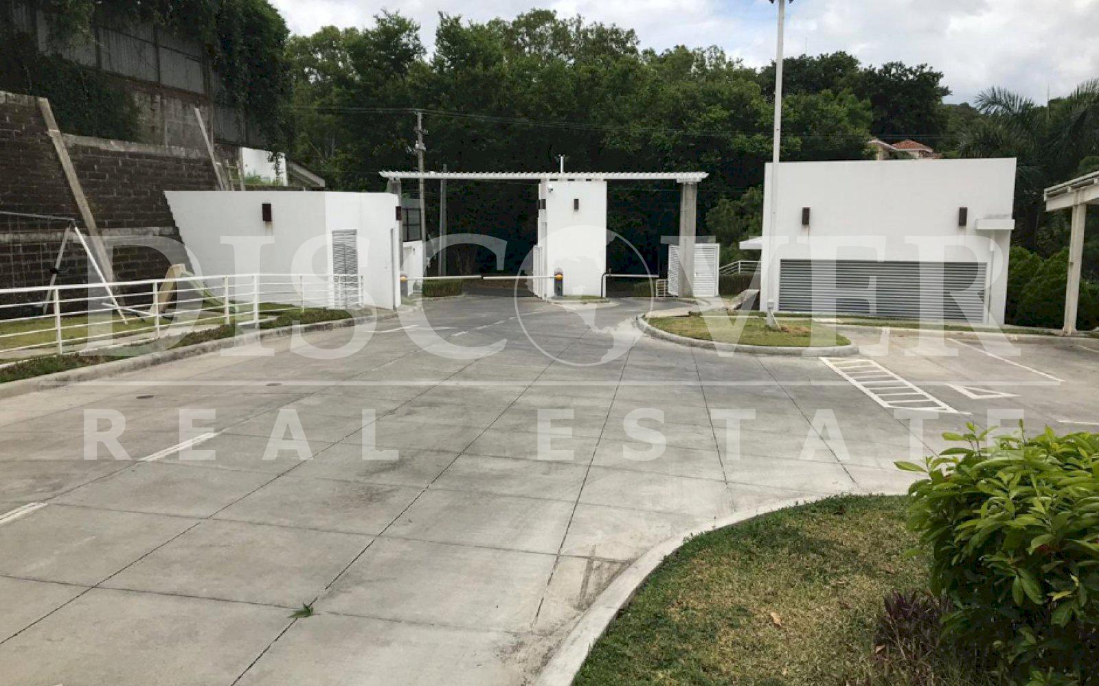https://images.discovernica.com/propiedad/1600/WhatsApp_Image_2019_08_14_at_11.59.33_AM_1_.jpeg