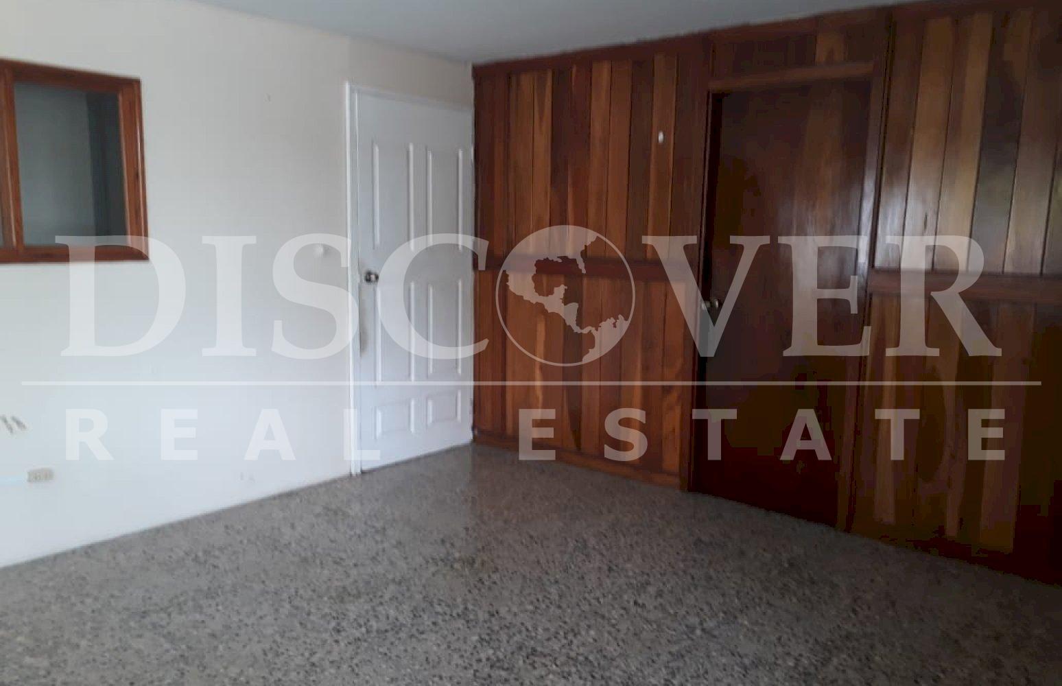  Office for Rent in the sector of Puente el Eden.