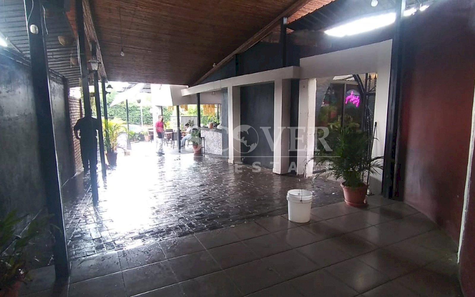  Commercial Building for Sale in the Robles Residential ID 13088
