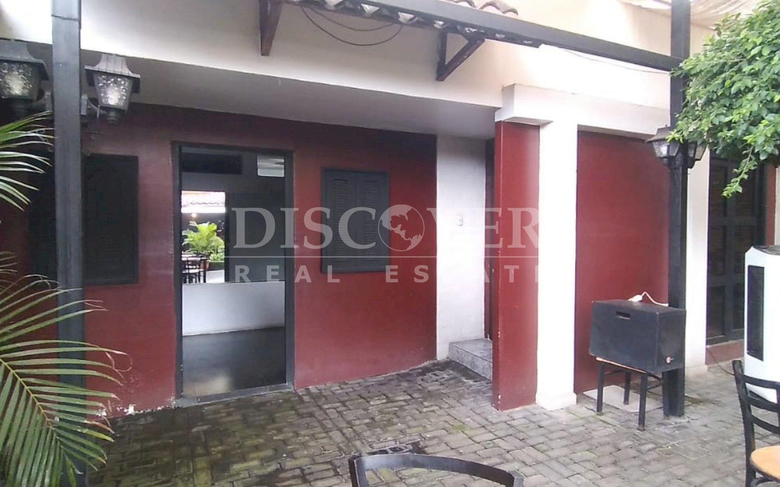  Commercial Building for Sale in the Robles Residential ID 13088
