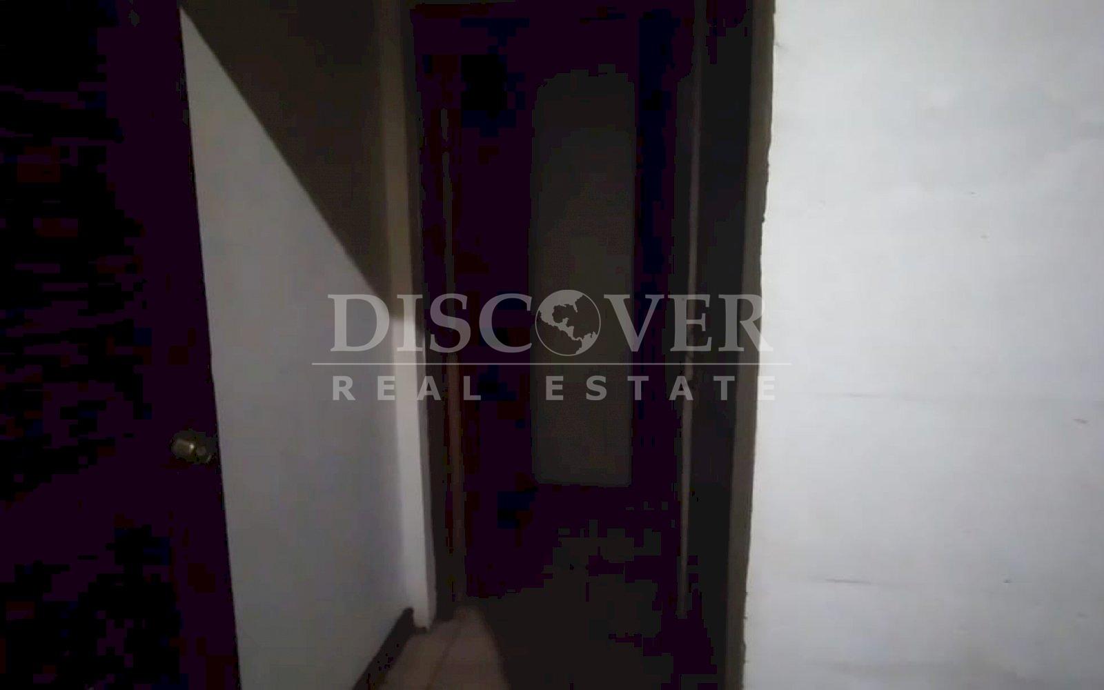  Commercial Building for Sale in the Robles Residential ID 13088
