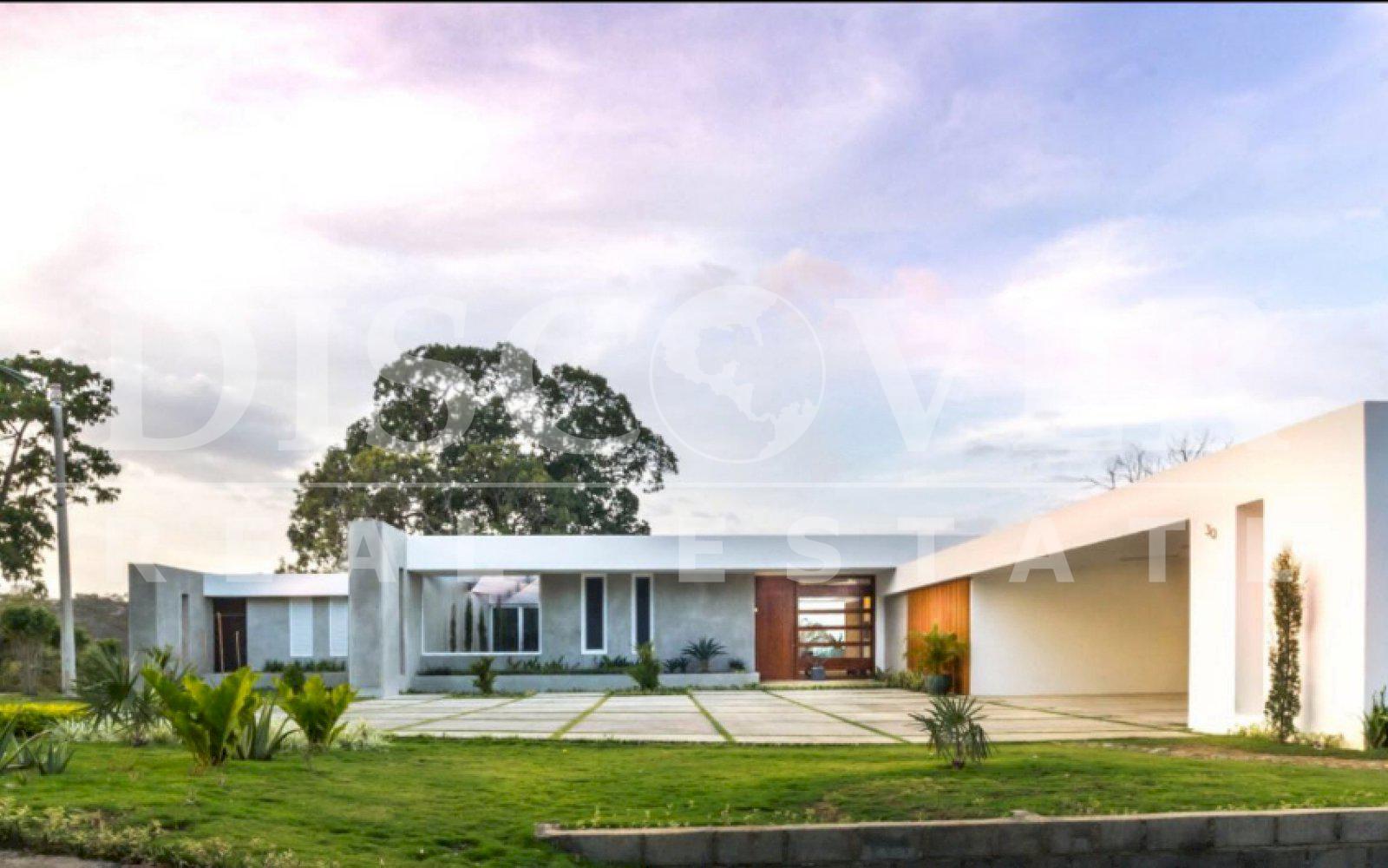 https://images.discovernica.com/propiedad/1600/a23daf94_13a1_40c8_8fa5_4d4168864bc1.jpg