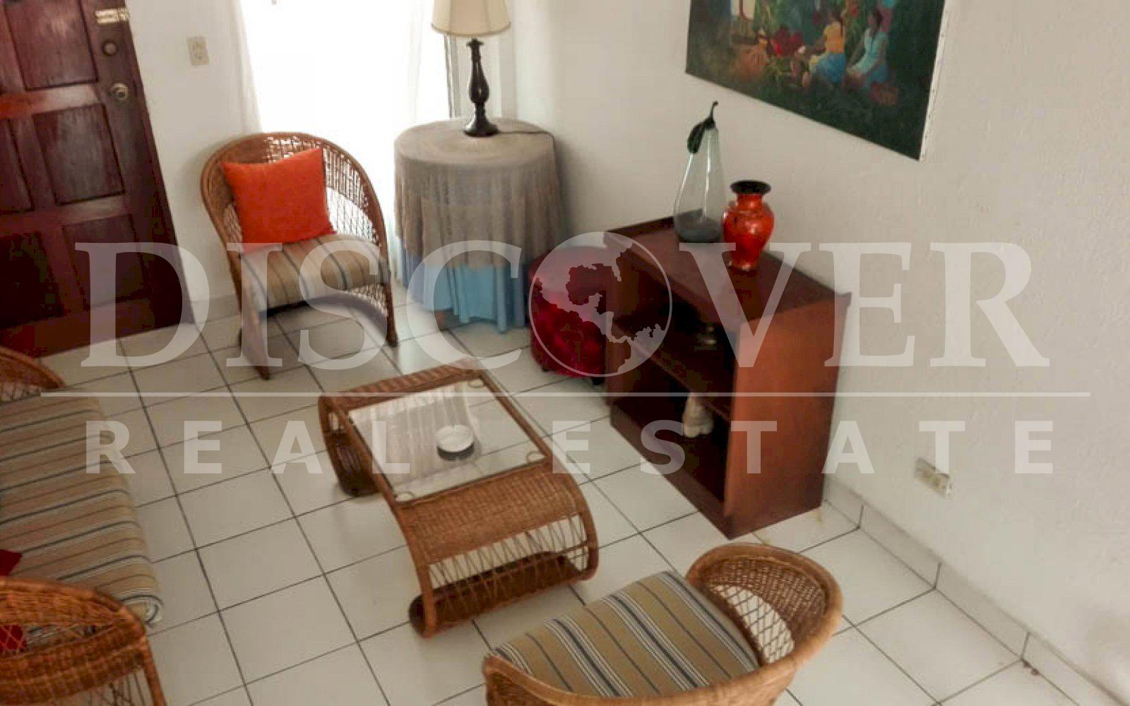  Apartment for sale located in Colonial los Robles.