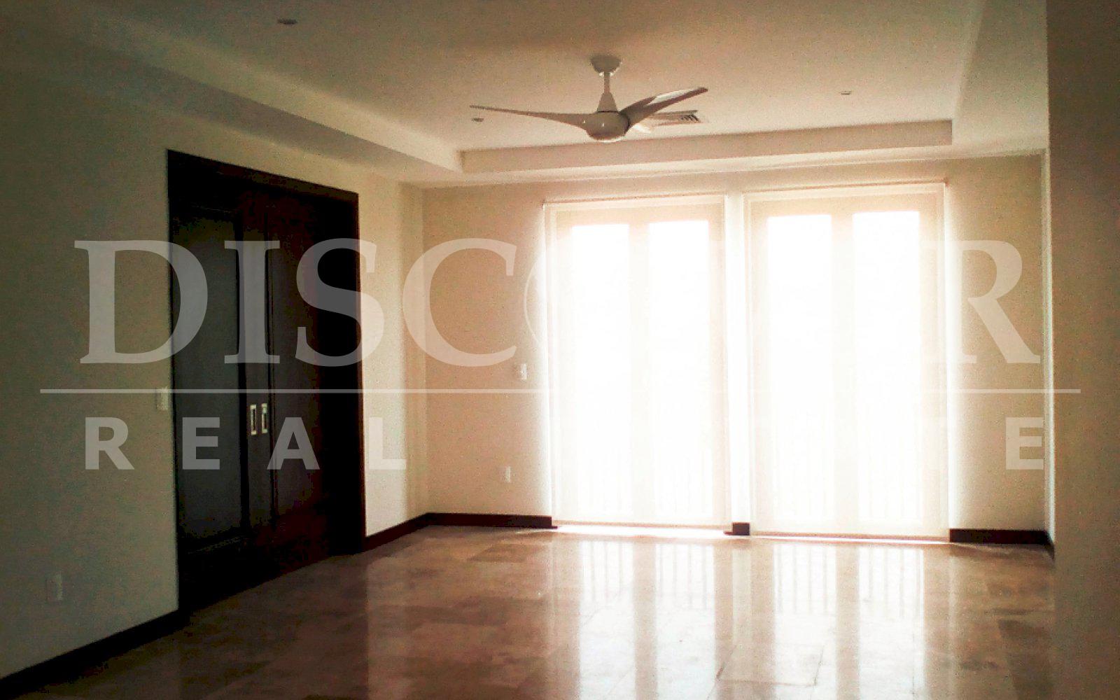  Apartment for rent located in Santo Domingo.