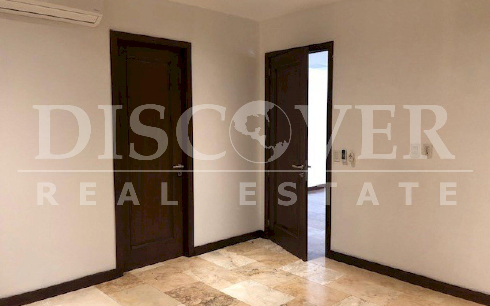https://images.discovernica.com/propiedad/1600/ascasvasvav.jpg