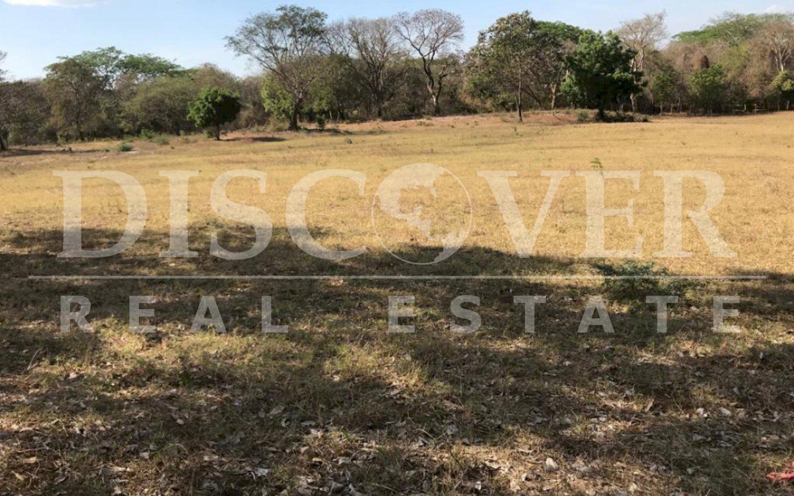  Property Suitable for Commercial Warehouses ID 8503