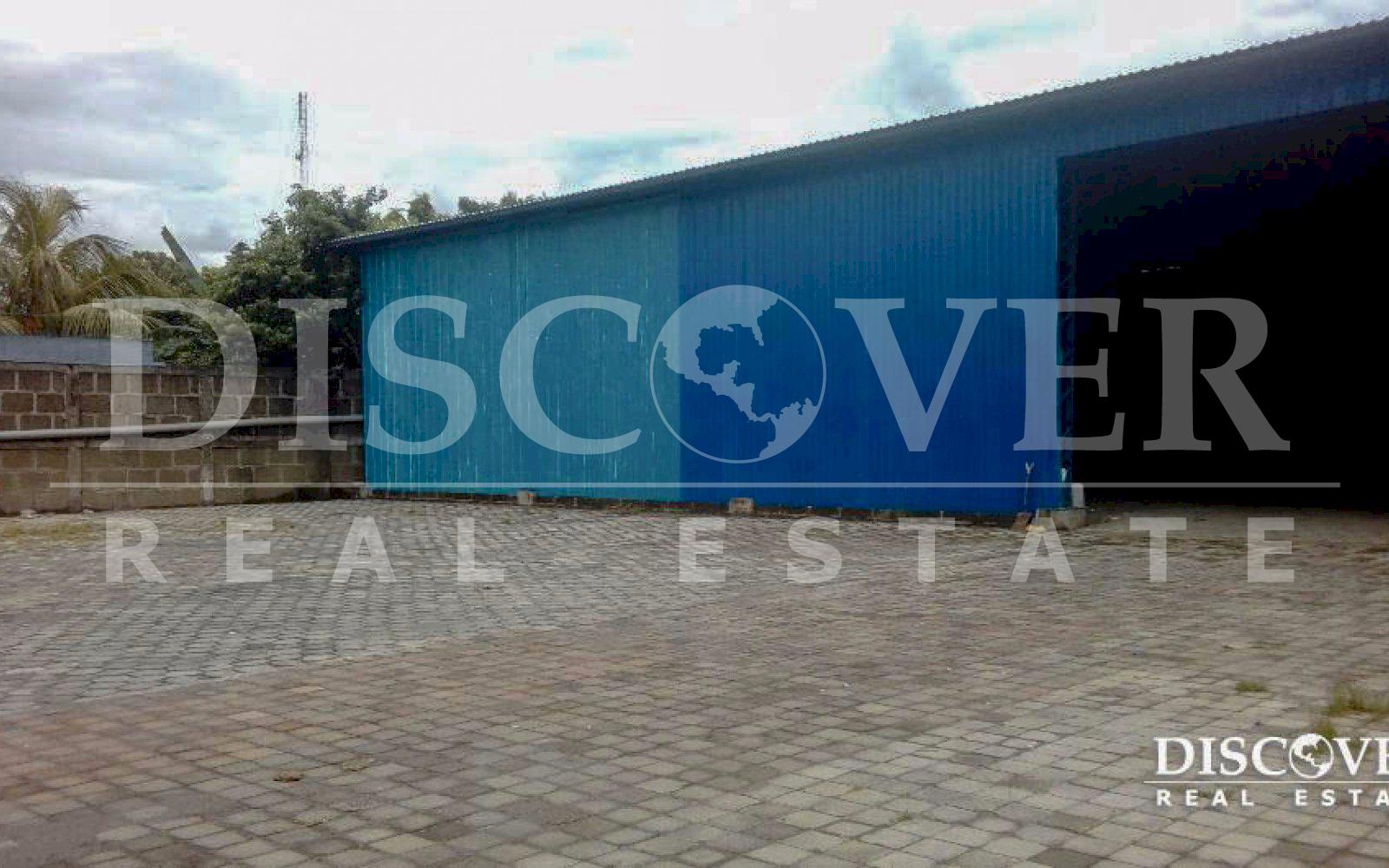  Warehouse for rent in Las Colinas