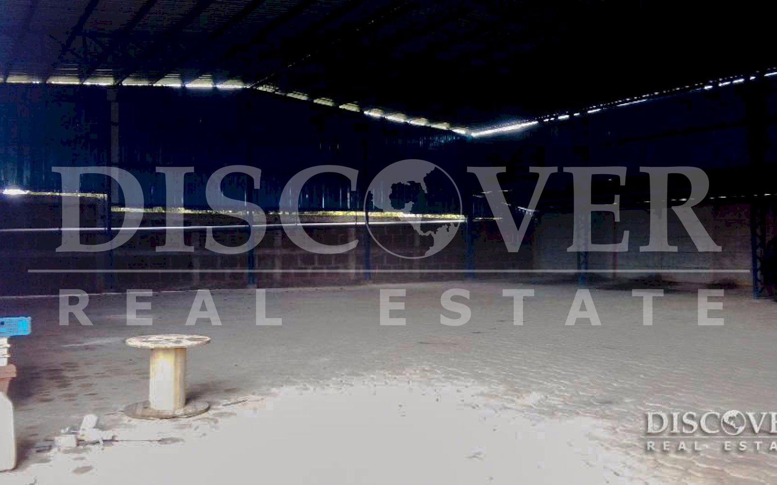  Warehouse for rent in Las Colinas